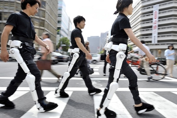 Безопасная батарейка, робот на человеке и другие гениальные японские изобретения