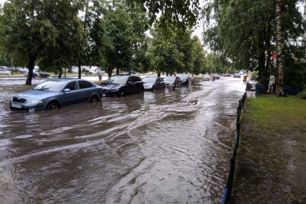 На Санкт-Петербург 8 августа обрушился мощный ливень