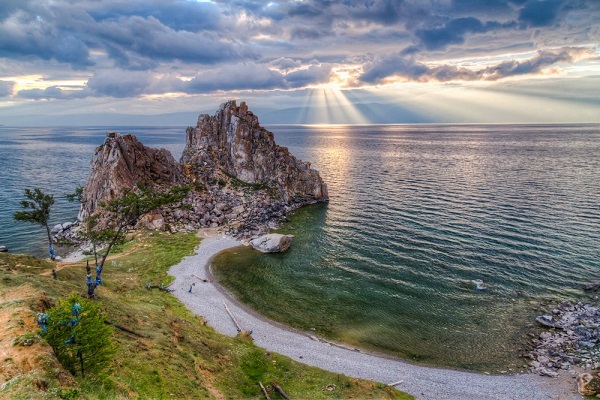 Уникальное озеро Байкал нуждается в защите