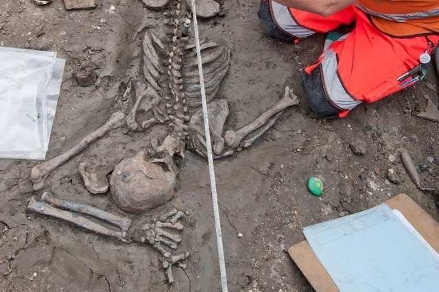 Археологи нашли ботфорты древнего рыбака