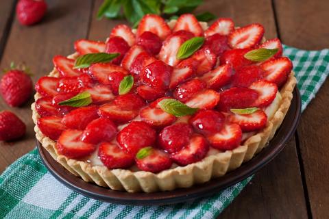 Бруснику и тимьян добавляем — тарт из ржи раскрывает северный вкус