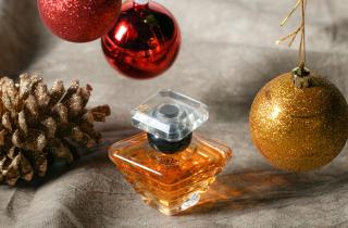 Эксперт Наталья Насонова раскрыла секреты стойкости парфюма