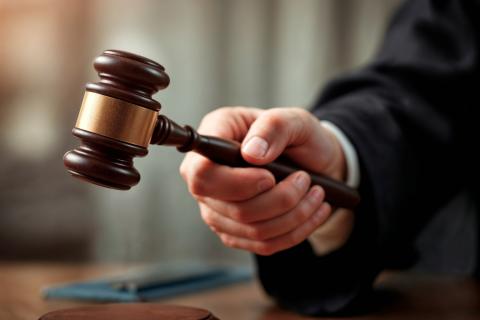 ФСБ задержала хабаровчанина за мошенничество с водительскими правами