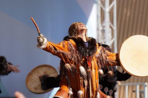 В новой программе Эргырона — 20 номеров и пять премьер — ИА Чукотка