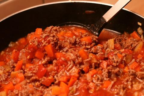 Эксперты: кедровые орехи в мясных блюдах — традиция северных регионов России
