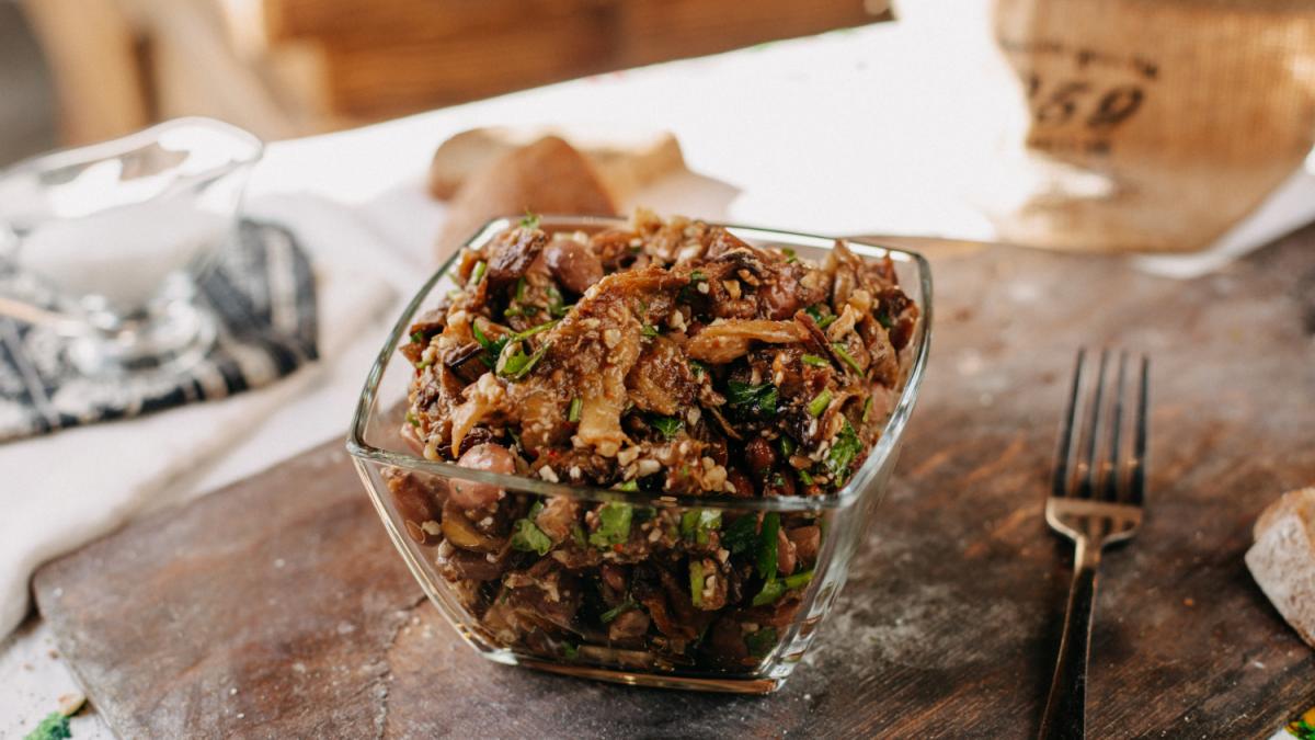 Салат с мясом