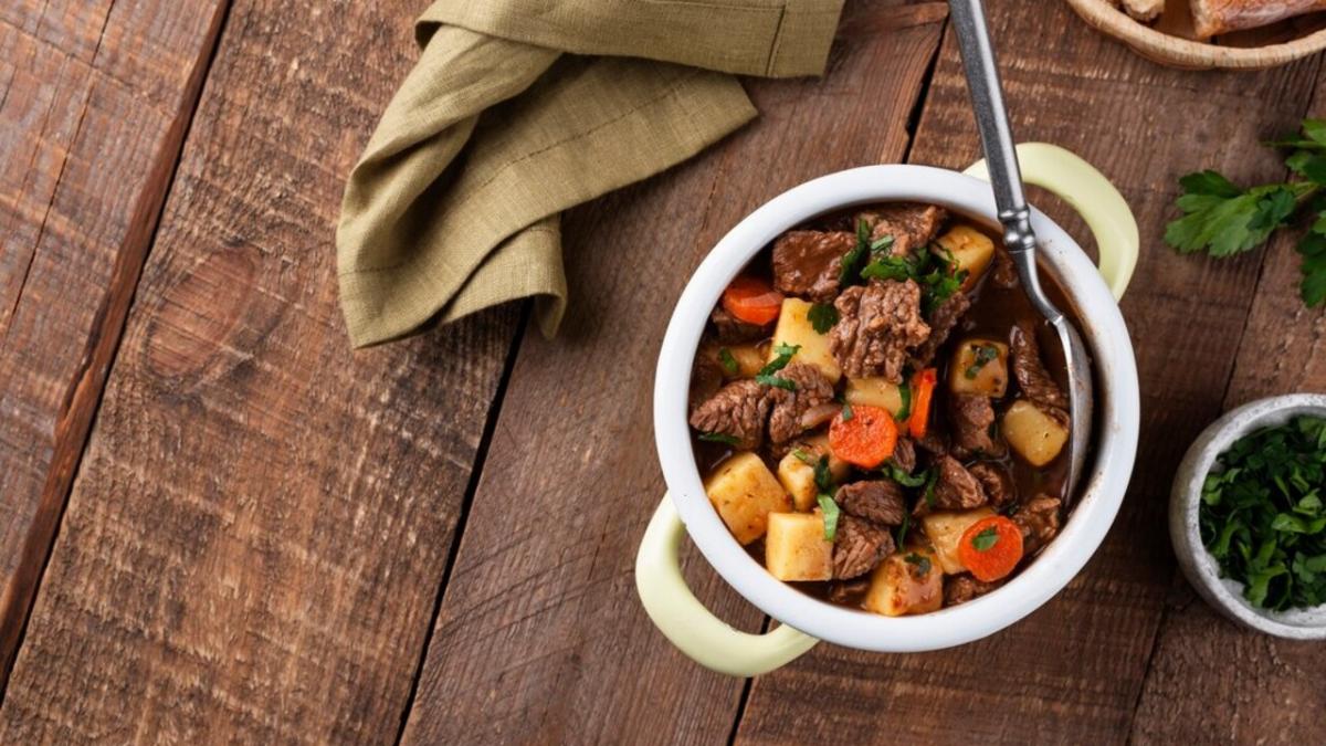 тушёная картошка с мясом тушёная картошка с мясом