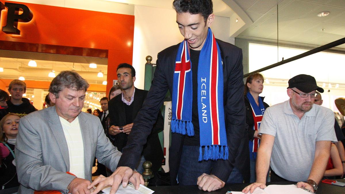 Султан Косен