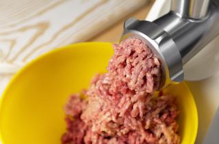 Кускус усилил плотность и форму восточного мясного пирога — Едим Дома