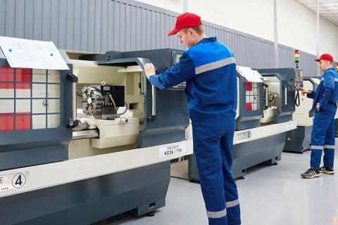 IT и машиностроение закрепили лидерство в СПО — Минпросвещения