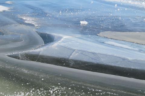 На переправе через Пинегу разрешили движение легковых машин — Администрация
