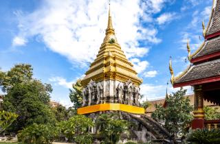 Таиланд передумал брать деньги с туристов: что стоит за внезапным разворотом политики