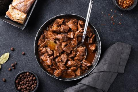 Свинья дорожает: мясо стало золотым, несмотря на рост производства