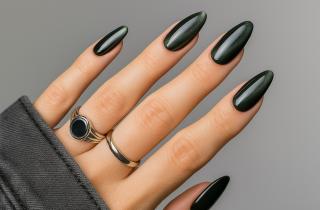 Я выбрала маникюр по знаку зодиака — и не ожидала, насколько точно он попал в мой характер