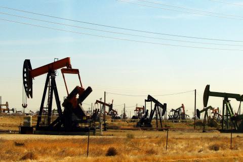 США требуют от Индии прекратить покупку российской нефти