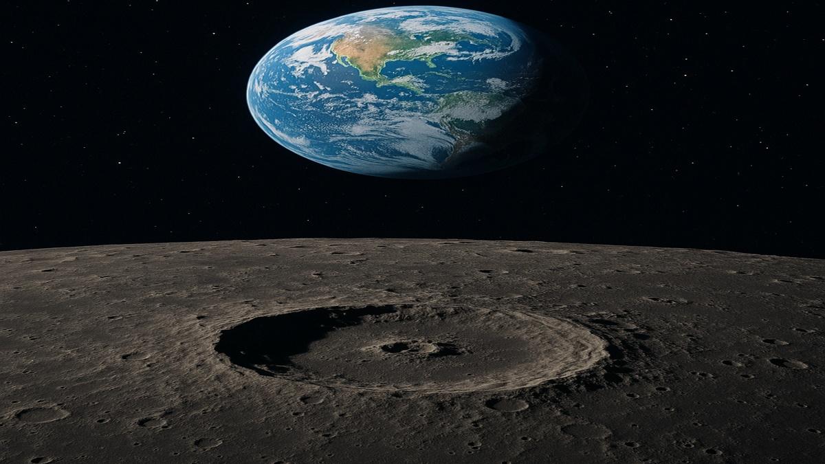 Лунный кратер и восход Земли