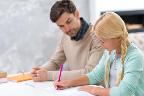 Репетитором можно работать без педобразования при знании предмета – репетиторы