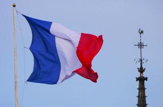 Франция пошла против течения: почему Париж не закрыл двери для российских туристов