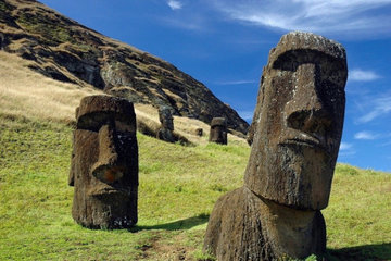 Остров Пасхи: платформы и статуи обозначают силу и богатство кланов