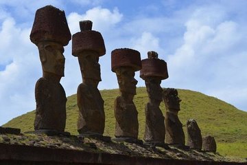 История микромира острова Пасхи - пример экологической катастрофы по вине человека