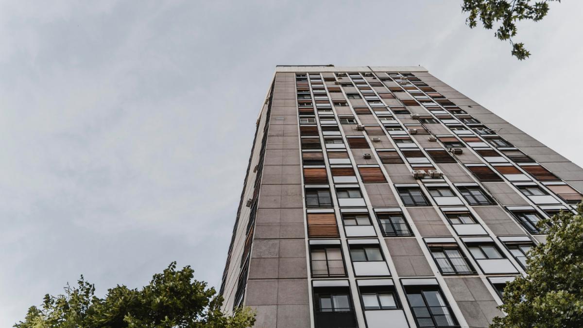 Многоэтажный дом