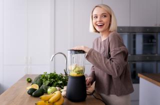 Исследователи выявили влияние банана на усвоение флаванолов в смузи — SELF