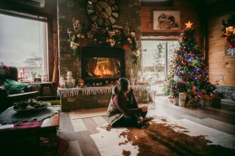 Блогер Ершова рассказала, как американцы встречают Новый год у камина