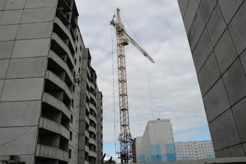 200 тысяч — и всё равно никого: стройка в поисках людей