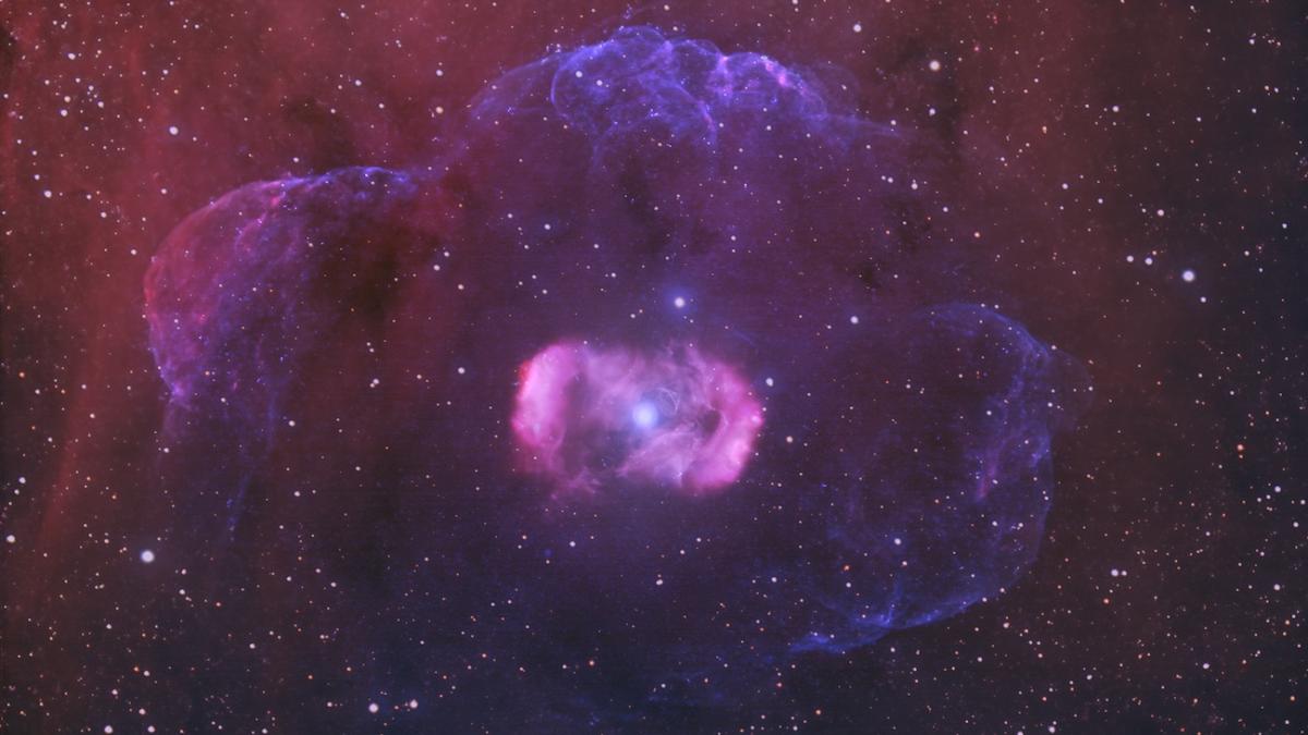 Туманность "Яйцо дракона"