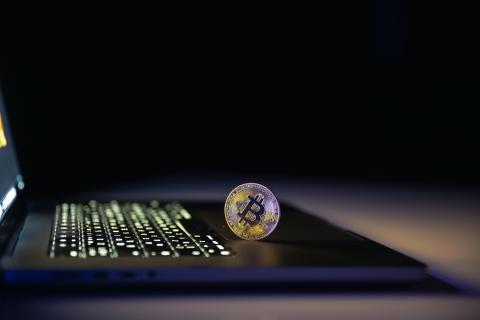 Решетников спрогнозировал курс биткоина: откат или рост?