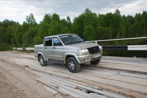 Автопарк лесного и экологического контроля в Заполярье пополнился лучшими внедорожниками — Минприроды региона