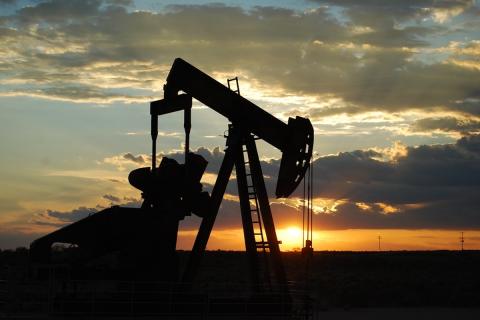 Цены на нефть взлетели после ударов Израиля по Ирану — что дальше?