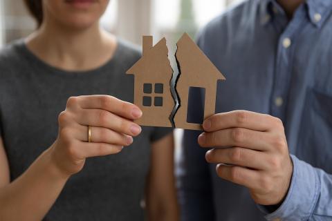 Как оспорить продажу общего имущества перед разводом