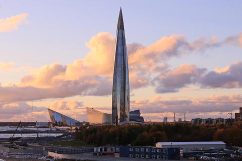 АиФ: в Санкт-Петербурге благоустраивают пляжи и набережные Финского залива для курортного статуса