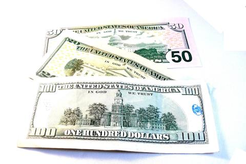 Украина зафиксировала дефицит платежного баланса в $5,1 млрд