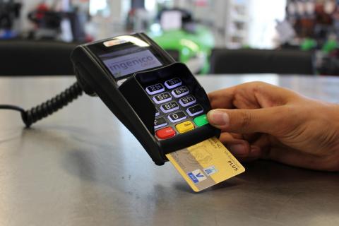 Одной кредиткой покрываю расходы и получаю прибыль: схема рабочая