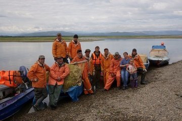 Жителям отдаленного села на Камчатке запретили ловить рыбу