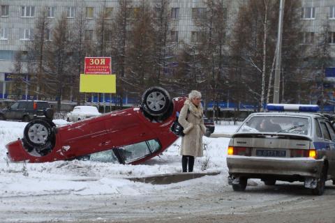 В Салехарде выросло число ДТП и погибших на дорогах — Госавтоинспекция ЯНАО
