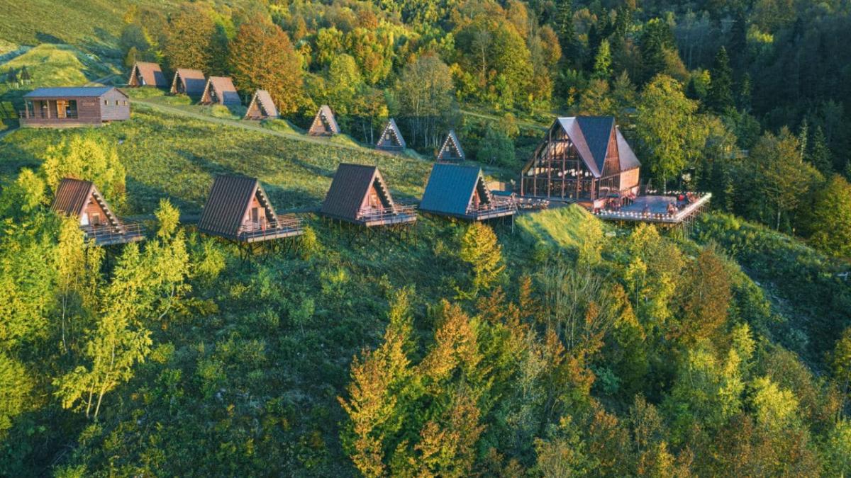 Кемпинг на курорте Роза Хутор Кемпинг на курорте Роза Хутор