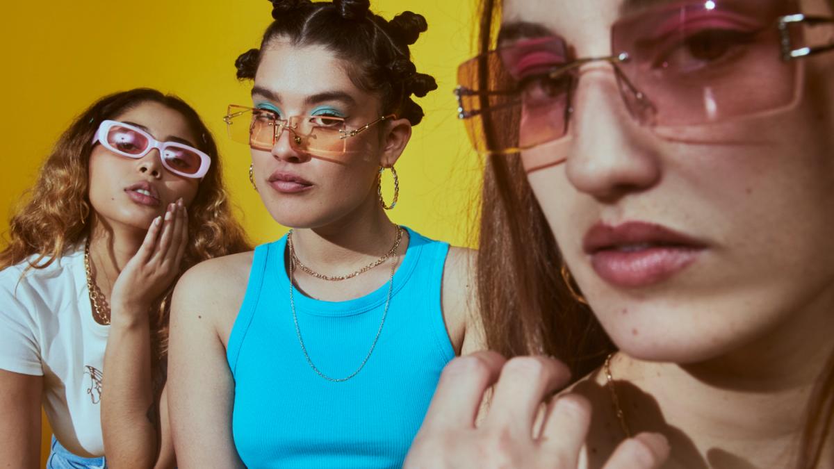 Девушки подростки