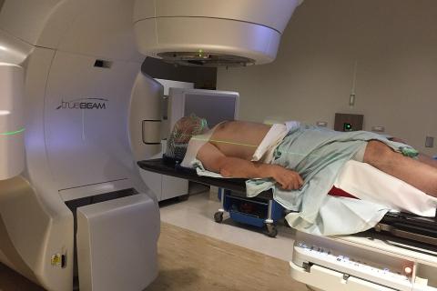 Главный врач Института ядерной медицины Голубкова рассказала о возможностях лучевой терапии