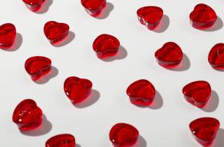 Жаль, раньше не знала: добавила мяту в вишню — и получился десерт без грамма химии