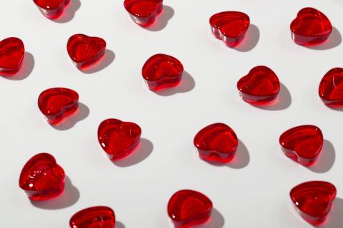 Жаль, раньше не знала: добавила мяту в вишню — и получился десерт без грамма химии