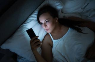 Используйте линзы для среднего расстояния при работе за компьютером — офтальмологи