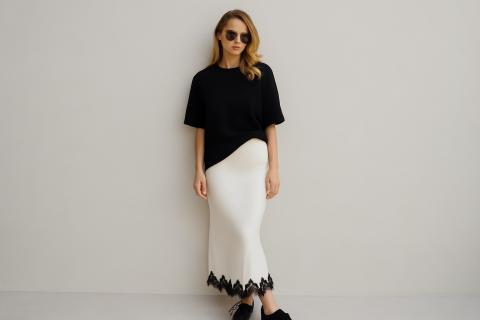 Усиление тренда на многослойные кружевные юбки определили дизайнеры