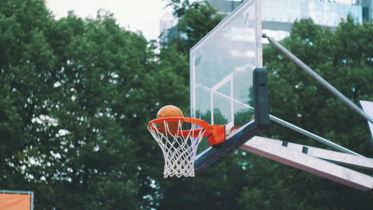 Баскетбол