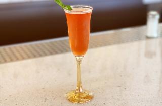 Напиток с мандарином зарядит бодростью в декабре — нутрициологи