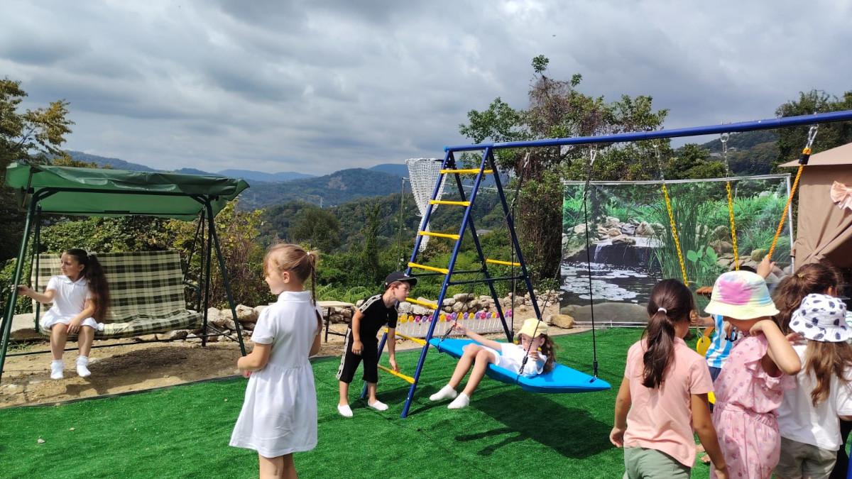 Детская площадка на курорте Роза Хутор