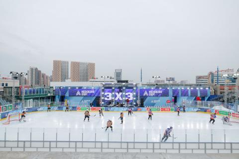 В Коротчаево прошел традиционный хоккейный матч между соседями — Антон Колодин