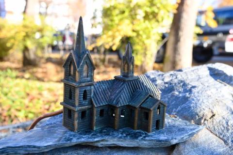 В Тобольске ленинградский бизнесмен скупает исторические здания